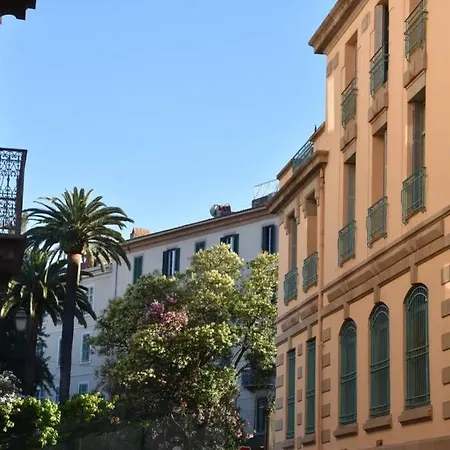 Plein De Charme - Ajaccio Hyper Centre Apartment